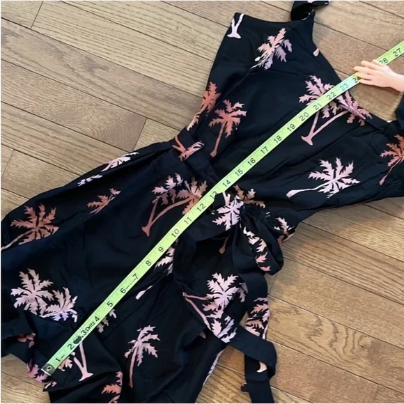 NWT Modcloth x Sugarhill Feeling the Breeze Black Palm Jumpsuit - Picture 12 of 14